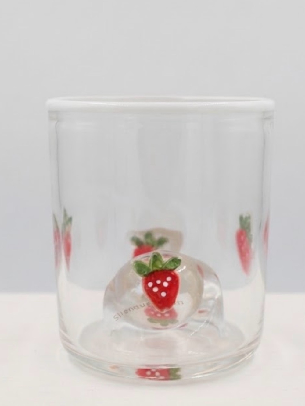 Anthropologie Rare Icon Juice Glass Strawberry New in Box - Picture 2 of 6